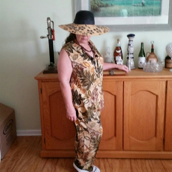 Pant set - Picture 4 of 4